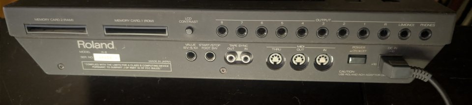 Caja de ritmos Roland R-8 Human Rhythm Composer