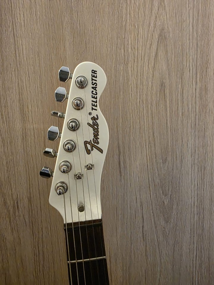 Fender Telecaster "Jim Adkins" blanca de segunda mano · Foto 4 de 4 · Zaragoza · 800 €