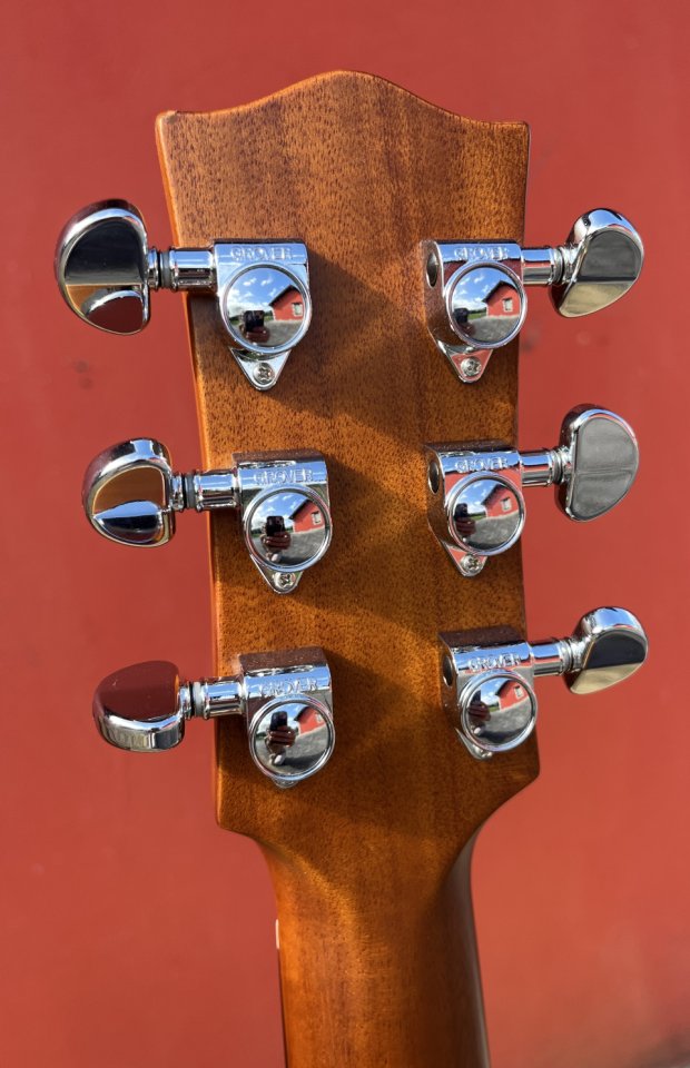 Acústica MATON EBG808TE. (Tommy Emmanuel signature) de segunda mano · Foto 6 de 10 · Cantabria · 1790 €