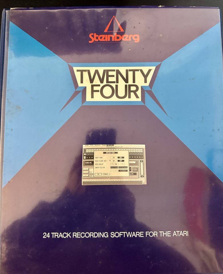 Vintage STEINBERG Twenty Four