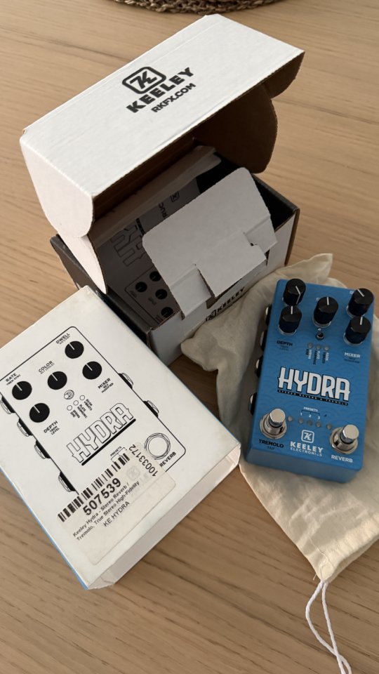 Hydra Keeley de segunda mano · Foto 6 de 6 · Madrid · 180 €