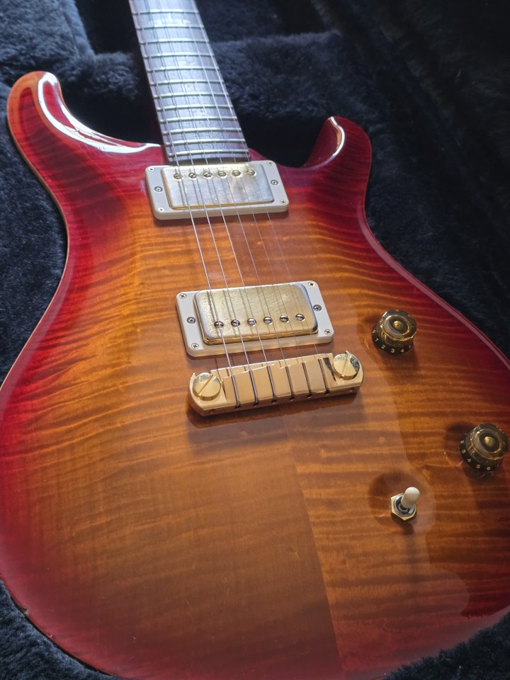 PRS McCarty de segunda mano · Foto 1 de 6 · Málaga · 2000 €