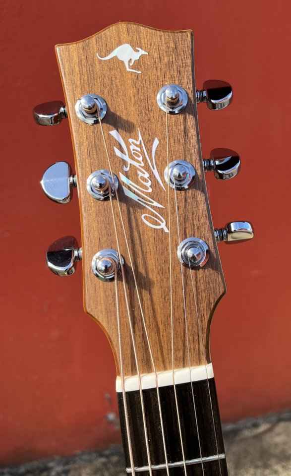 Acústica MATON EBG808TE. (Tommy Emmanuel signature) de segunda mano · Foto 2 de 10 · Cantabria · 1790 €