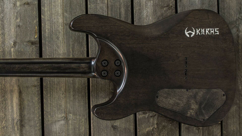 Kiiras Custom - 1000€ OBO