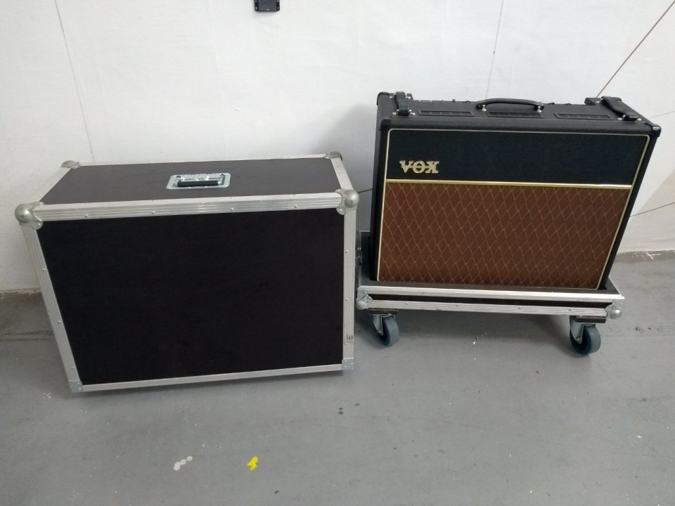 Amplificador Vox AC 30 CC2 de segunda mano · Foto 2 de 7 · Asturias · 850 €