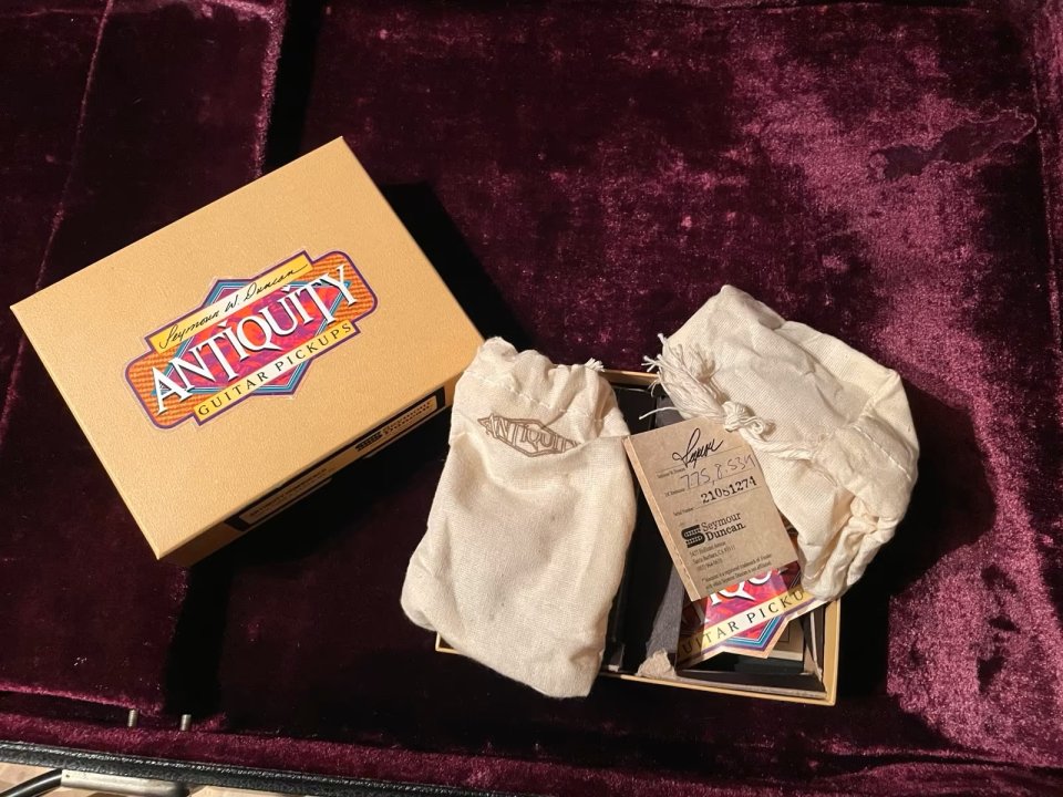 Set de humbuckers Seymour Duncan Antiquity - envío gratis de segunda mano · Foto 1 de 2 · Madrid · 325 €
