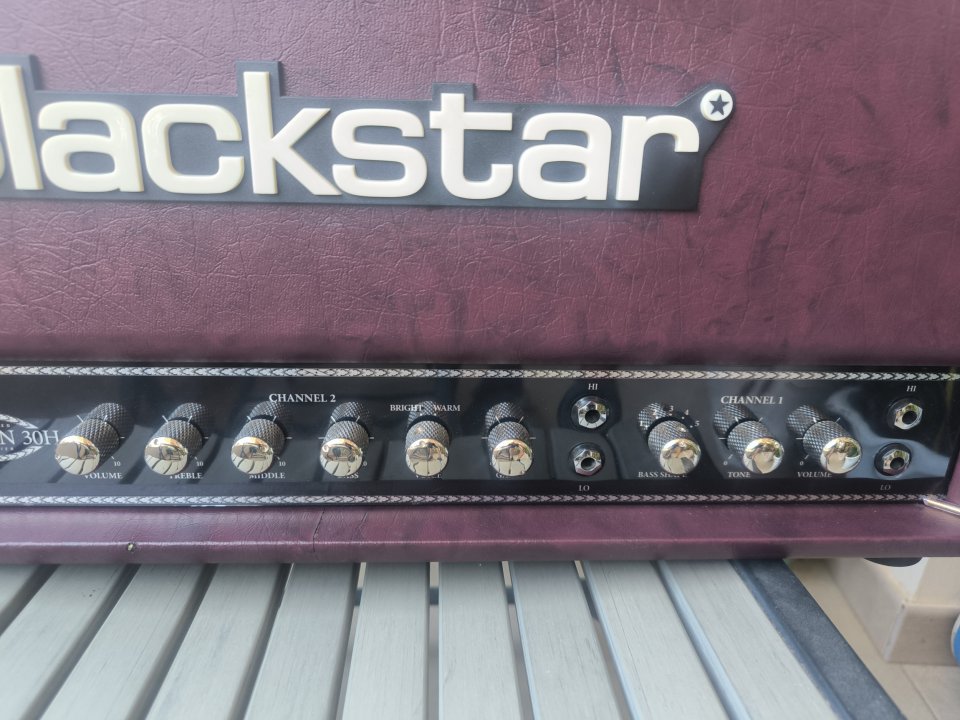 Blackstar Artisan 30 Handwired ¡Seminuevo y envío incluido! PVP 1700€ de segunda mano · Foto 3 de 6 · Murcia · 690 €