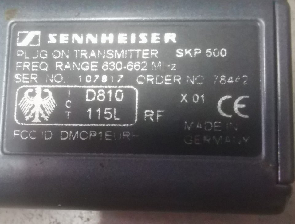 Emisor enchufable SennheiserSKP-500 G1 Rango-B