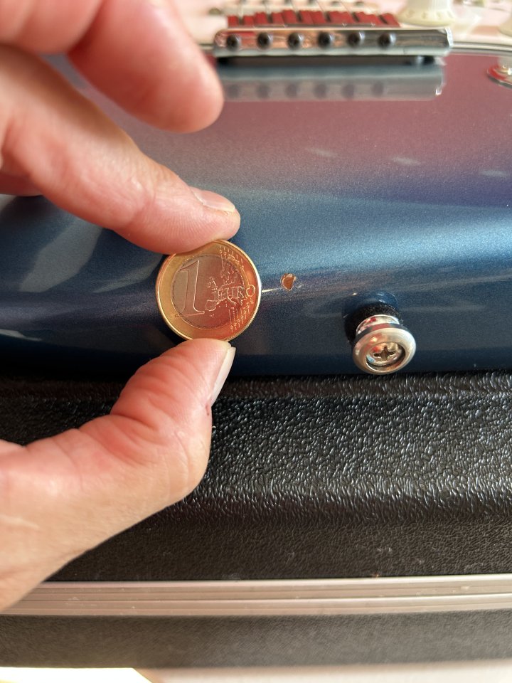 FENDER AMERICAN ELITE