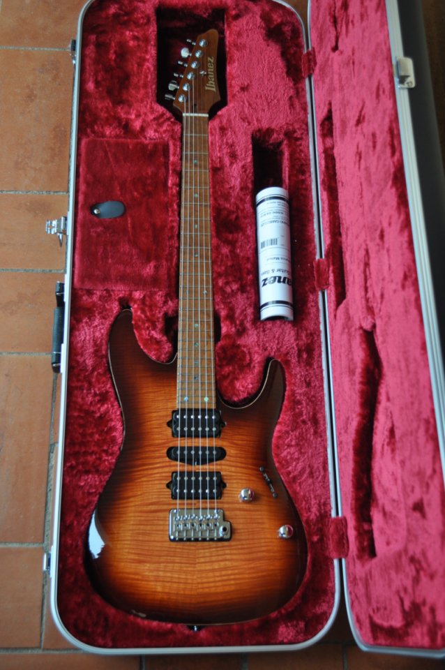 Ibanez AZ 2407F