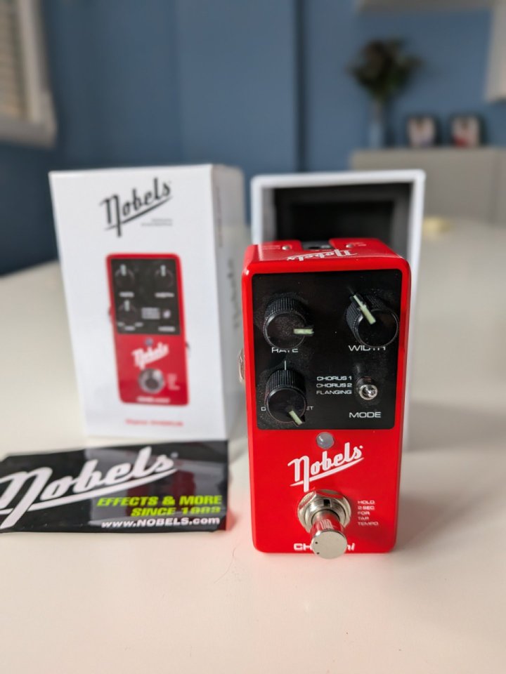Vendo nobels Chorus mini de segunda mano · Foto 1 de 3 · Jaén · 55 €