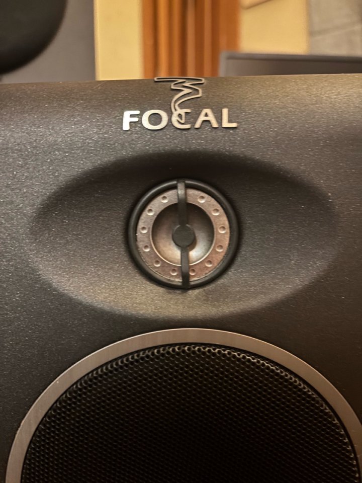 Monitores Focal CMS50 de segunda mano · Foto 2 de 5 · Madrid · 450 €