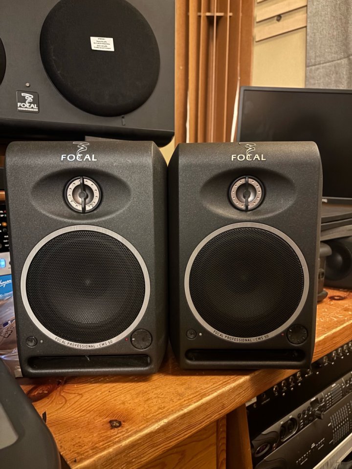 Monitores Focal CMS50 de segunda mano · Foto 3 de 5 · Madrid · 450 €