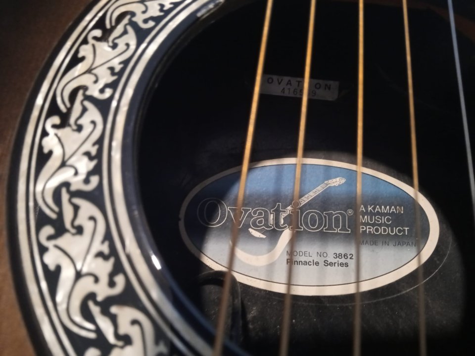 Vendo/cambio Acústica Ovation 3862 pinnacle series, made in Japan de segunda mano · Foto 2 de 10 · Madrid · 485 €