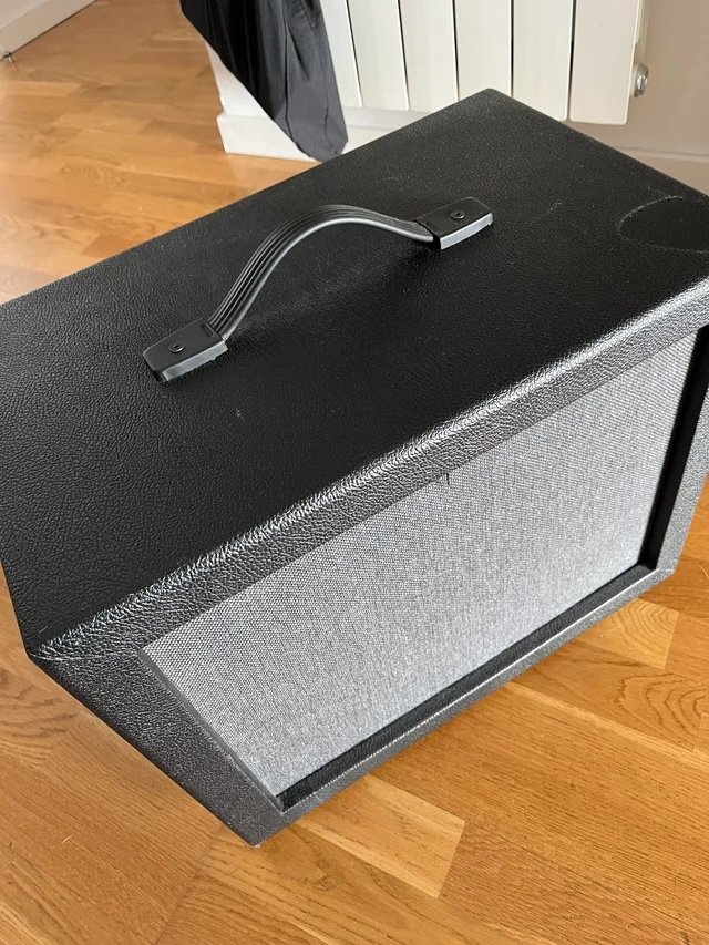 Cabinet con Fender Eminence 12" 8 ohm