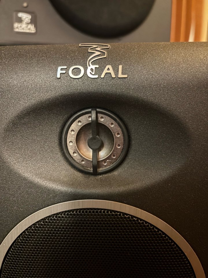 Monitores Focal CMS50 de segunda mano · Foto 5 de 5 · Madrid · 450 €