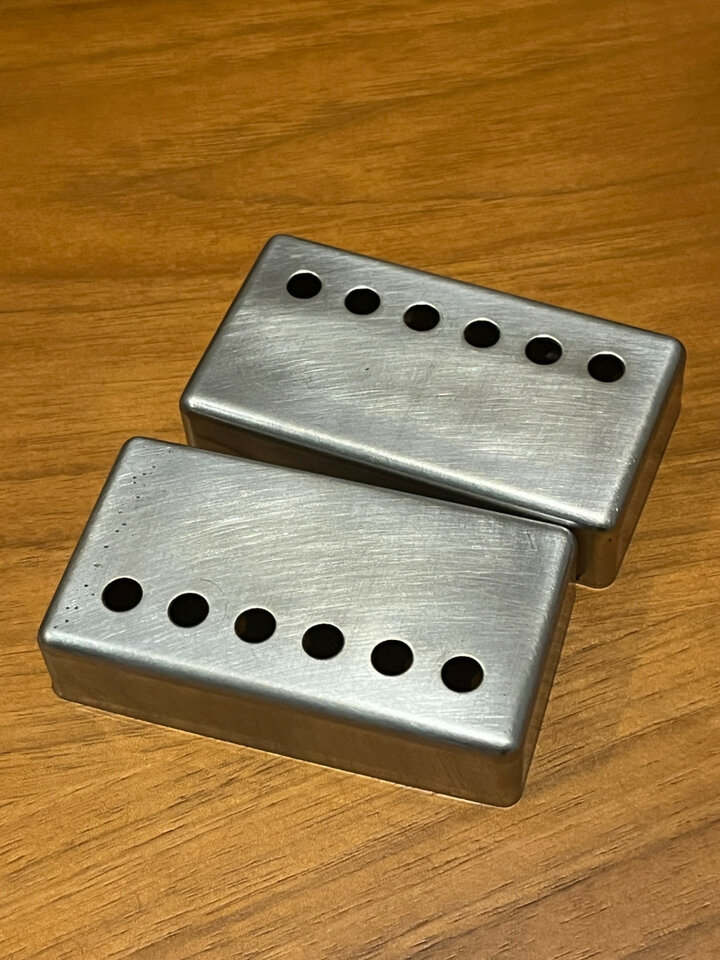 Gibson Pickup Covers + Pole Pices