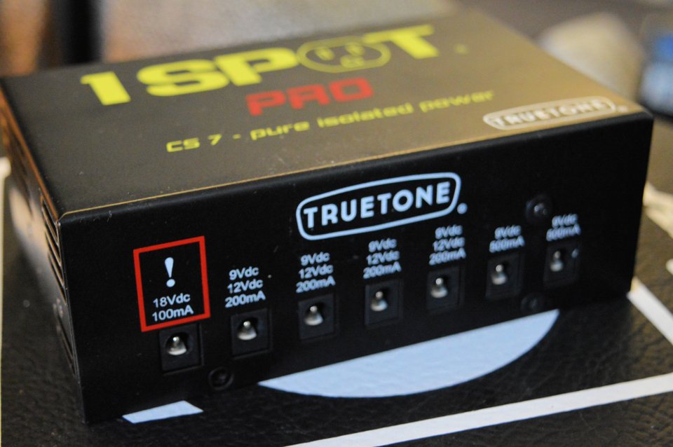 Truetone 1 Spot Pro CS7 de segunda mano · Foto 4 de 7 · Madrid · 120 €
