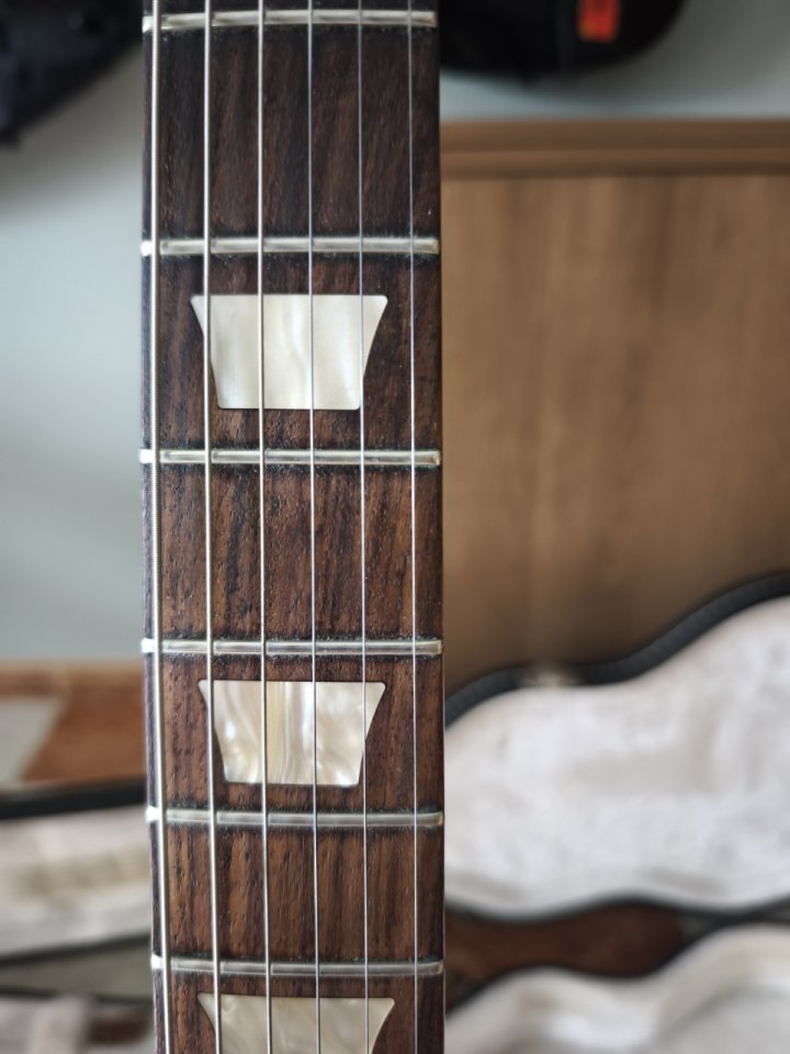 GIBSON LES PAUL STUDIO WINE RED 2008 con estuche gibson