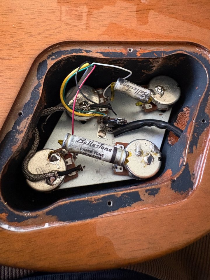 Gibson Les Paul Standard (3,8kg) + MEJORAS!