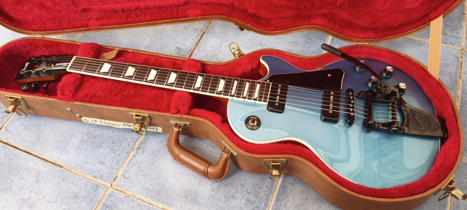 Gibson Les Paul Classic P90s - Pelham Blue - Mod Bigsby Metal Black - 2018 de segunda mano · Foto 9 de 10 · Sevilla · 3000 €
