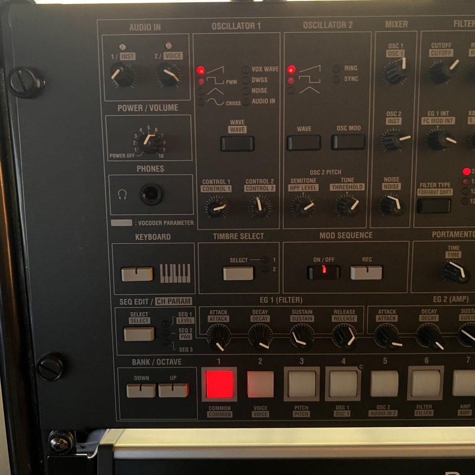 Vendo Korg MS2000 BR de segunda mano · Foto 1 de 4 · Girona · 800 €