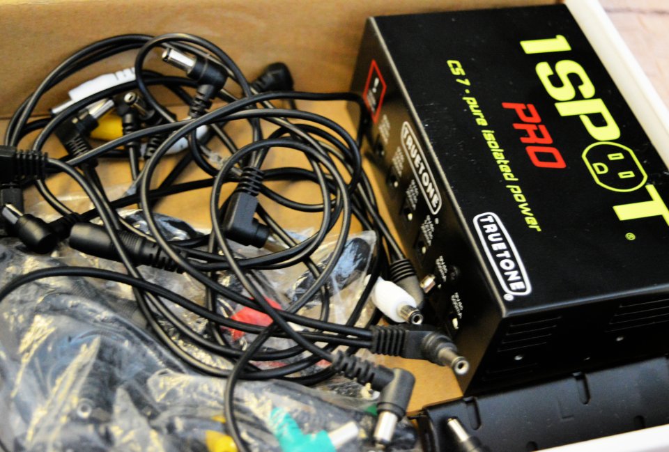 Truetone 1 Spot Pro CS7 de segunda mano · Foto 7 de 7 · Madrid · 120 €