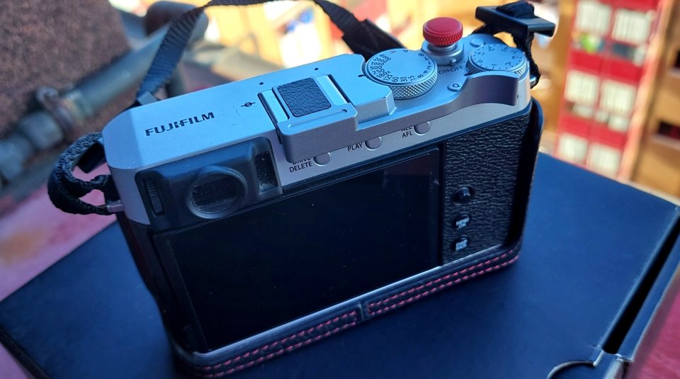Fujifilm XE-4 + extras por combo chiquitin de segunda mano · Foto 3 de 8 · Asturias