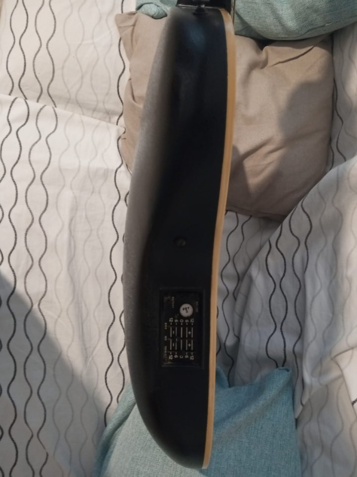 Vendo/cambio Acústica Ovation 3862 pinnacle series, made in Japan de segunda mano · Foto 9 de 10 · Madrid · 485 €