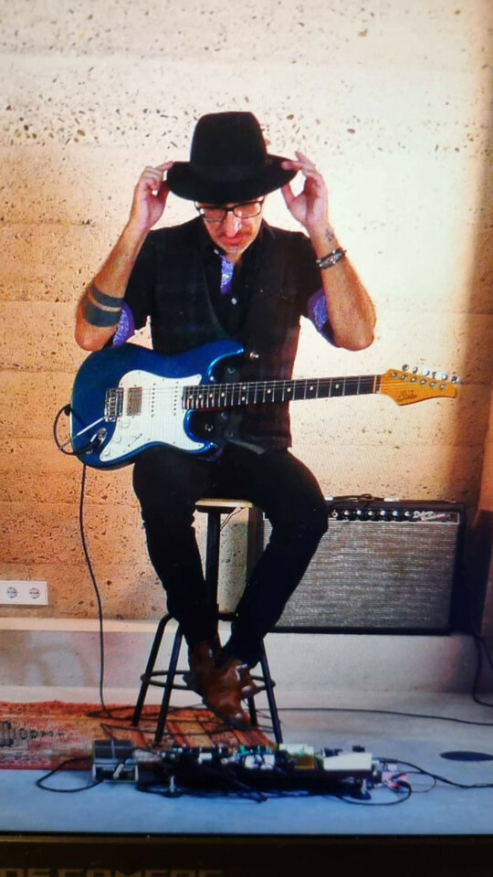 Titulado Musicians Institute-G.i.T. de  Los Angeles-Clases de Guitarra en Barcelona y On-Line