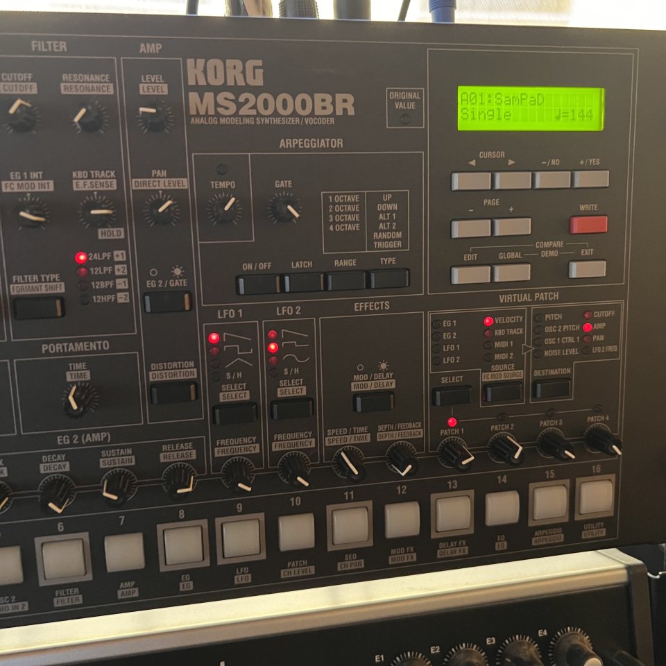 Vendo Korg MS2000 BR de segunda mano · Foto 2 de 4 · Girona · 800 €