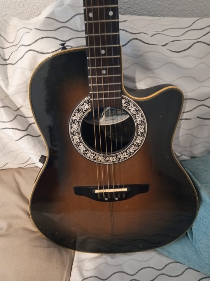 Vendo/cambio Acústica Ovation 3862 pinnacle series, made in Japan de segunda mano · Foto 10 de 10 · Madrid · 485 €