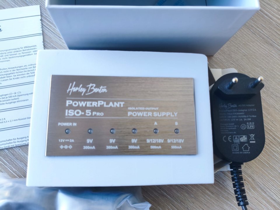 Pack Pedalera HB Spaceship 60XL (Nueva) + Fuente ISO-5 Pro