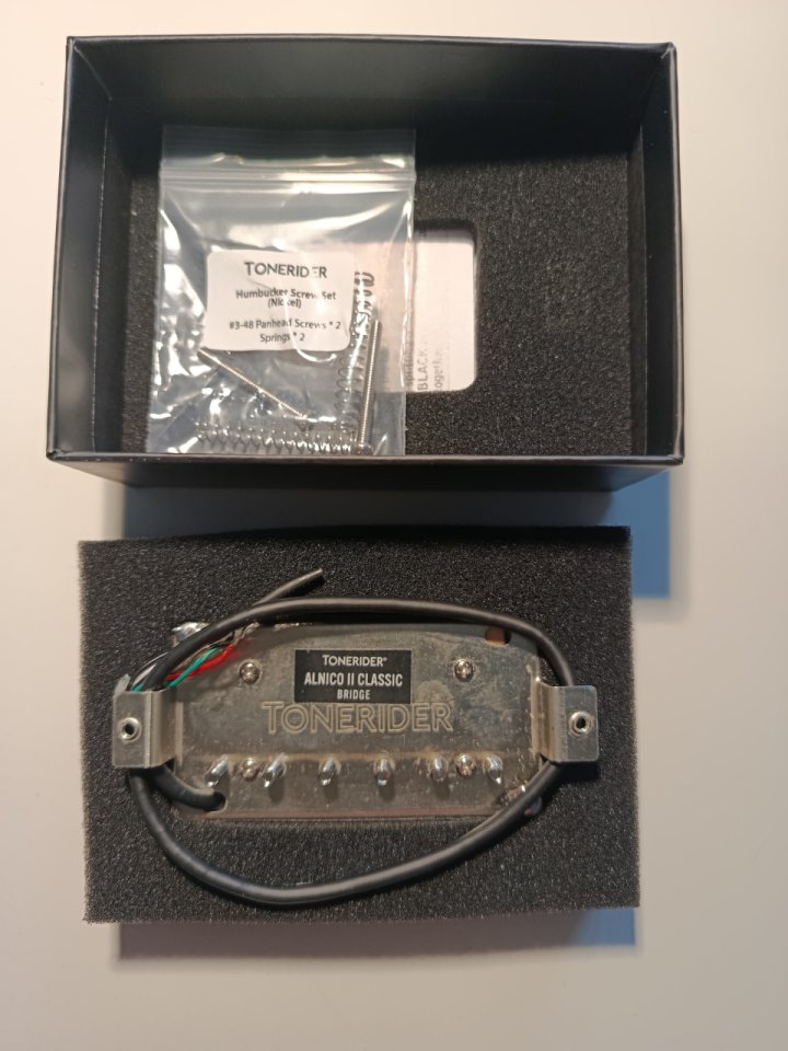 Pastillas Humbuckers TONERIDER de segunda mano · Foto 5 de 7 · Cantabria · 40 €