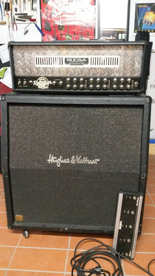 mesa boogie dual rectif+ pantalla hughes and kettner 4×12 V30 celestion