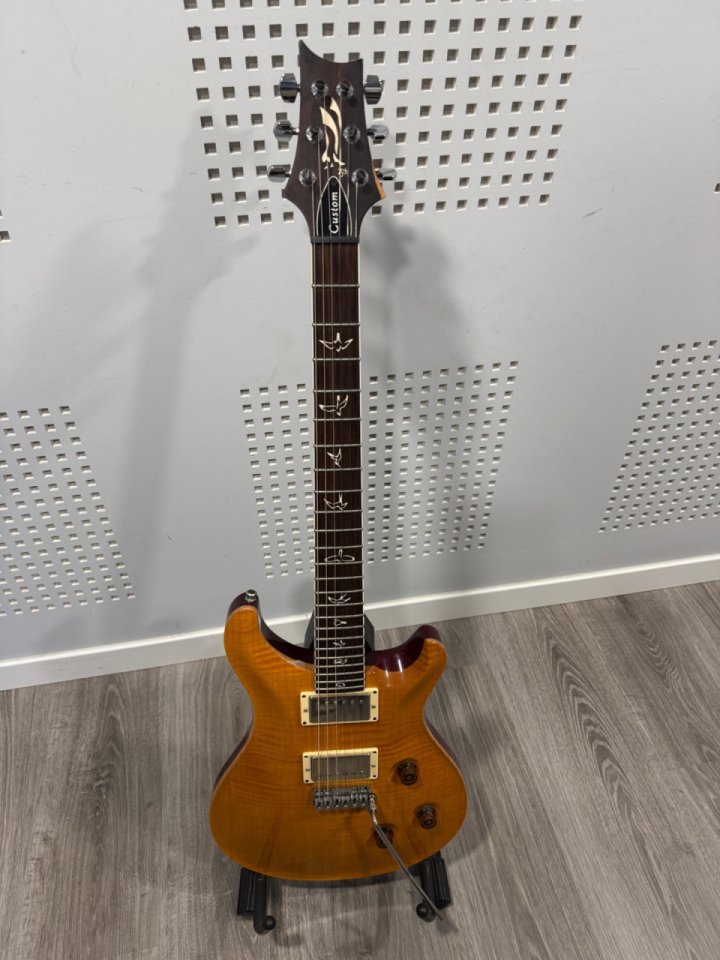 PRS custom 24 10 top 25 aniversario de segunda mano · Foto 1 de 10 · Valladolid · 3700 €