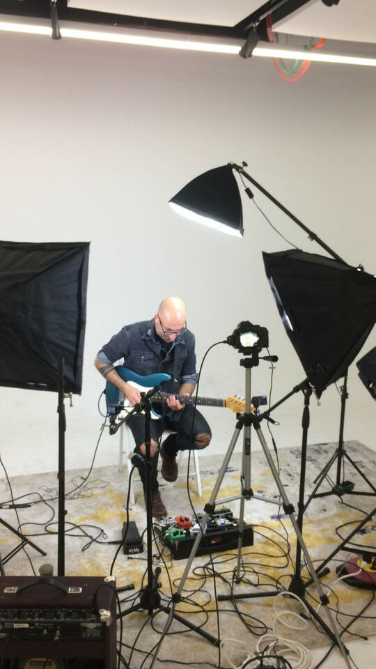 Titulado Musicians Institute-G.i.T. de  Los Angeles-Clases de Guitarra en Barcelona y On-Line