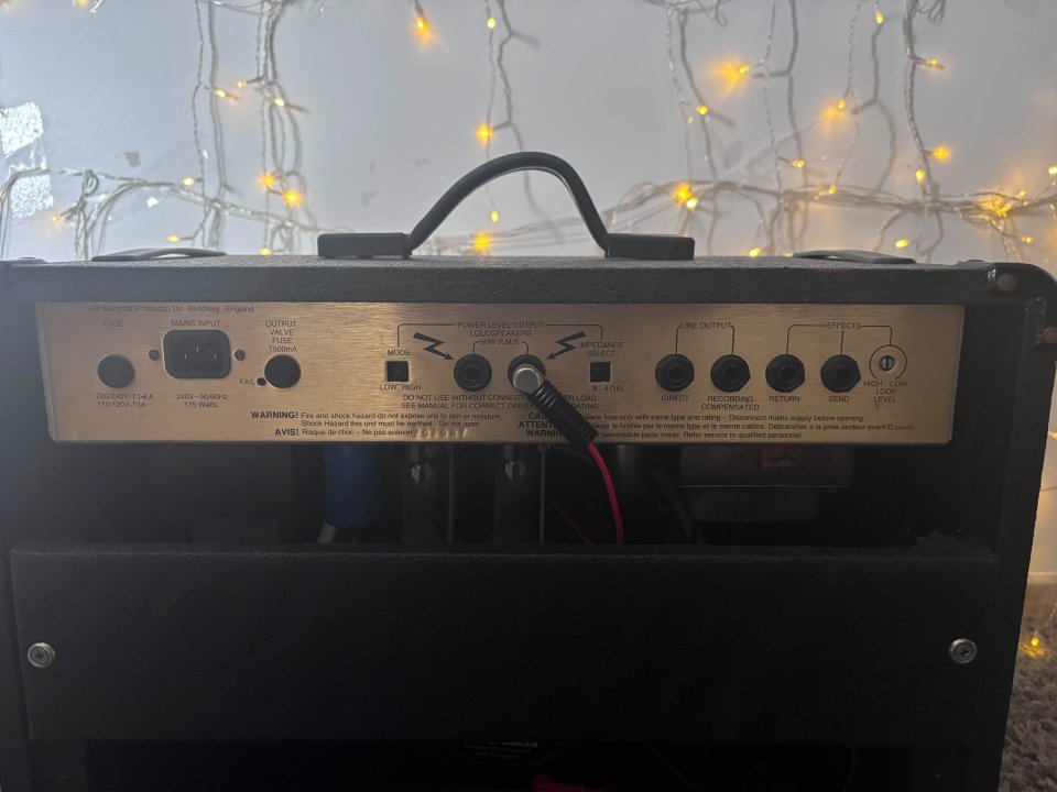 Marshall JCM900 50w HiGain Dual Reverb 1991 de segunda mano · Foto 2 de 3 · Madrid · 700 €