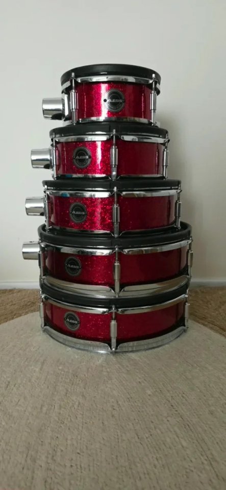Alesis Strike Pro de segunda mano · Foto 2 de 8 · A Coruña · 1300 €