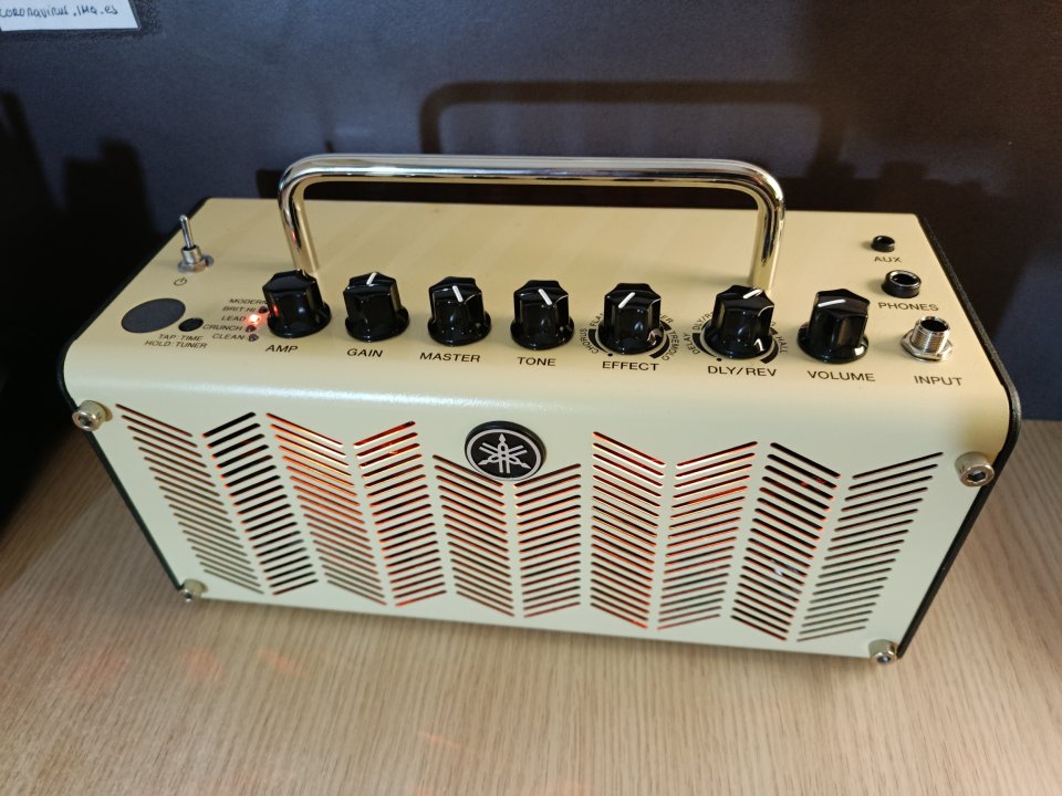 Amplificador Yamaha THR5