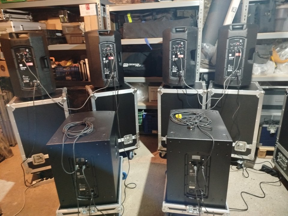 Equipo de sonido hk audio