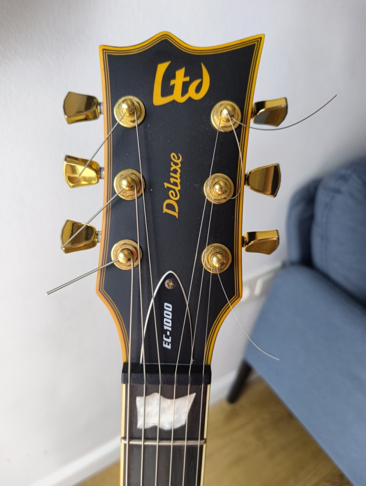 ESP LTD EC-1000 Deluxe EMG + Hard Case de segunda mano · Foto 4 de 9 · Murcia · 750 €