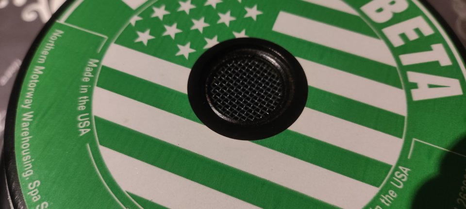 Eminence Beta 12A 12in 8 Ohm 250W de segunda mano · Foto 3 de 5 · Madrid · 50 €