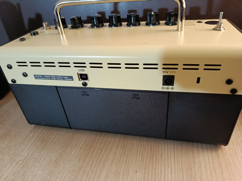 Amplificador Yamaha THR5