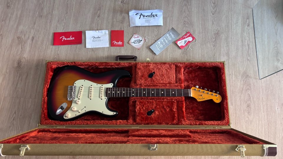 Fender Classic ‘60s Lacquer Stratocaster 2015 de segunda mano · Foto 3 de 9 · Madrid · 890 €