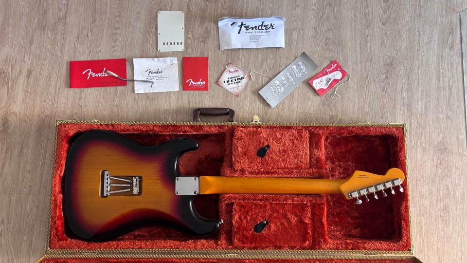 Fender Classic ‘60s Lacquer Stratocaster 2015 de segunda mano · Foto 5 de 9 · Madrid · 890 €