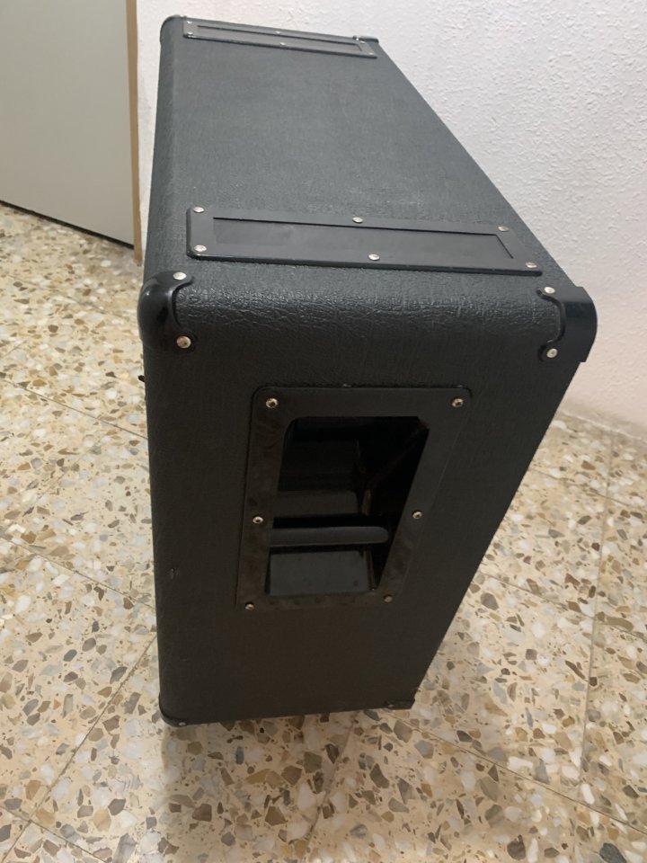 Pantalla 2x12 Marshall 1936 con altavoces G12 Vintage