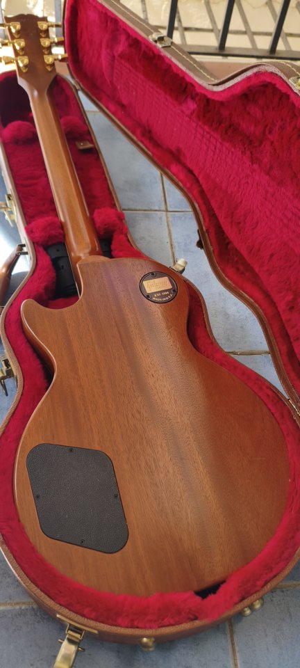 Gibson Les Paul Signature Player Plus - Satin Vintage Sunburst - 2018 - Mod Custom Metal Gold de segunda mano · Foto 10 de 10 · Sevilla · 3000 €