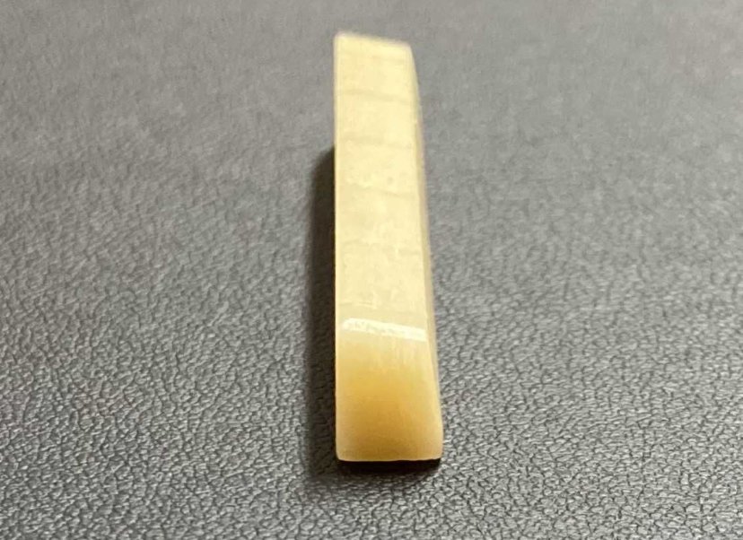 Cejuela de hueso de bovino Gibson Les Paul / LP de segunda mano · Foto 4 de 7 · Badajoz · 9 €