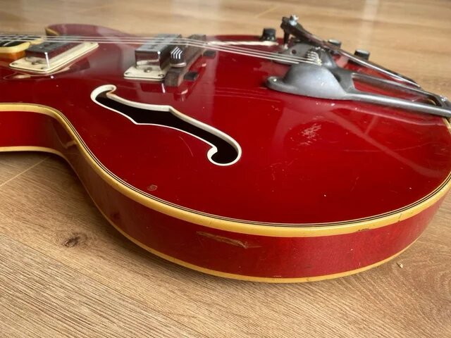 Guitarra vintage EKO barracuda 1965